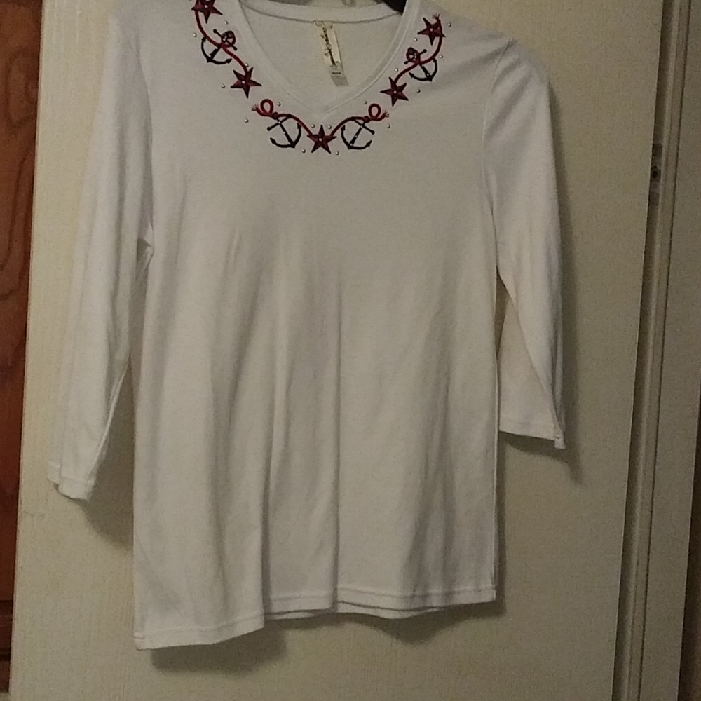 Size medium White blouse